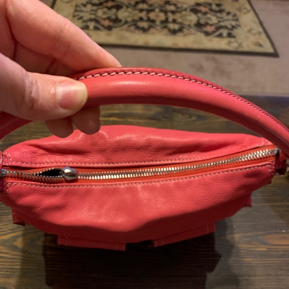 SOLD. Marc Jacobs $950 Italy Pink Slouchy Hobo Bag purse - Picture 7 of 12